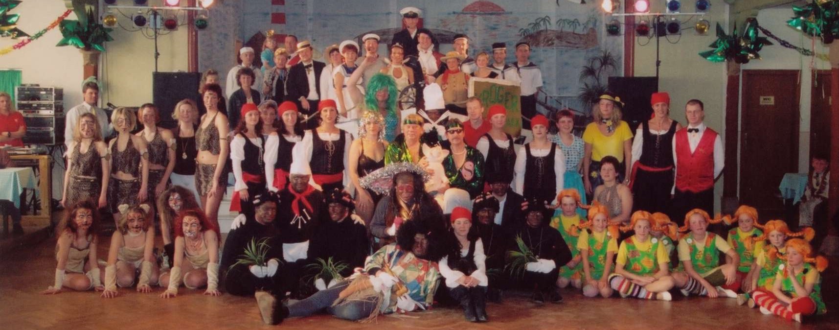 Gruppenbild schmal